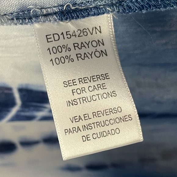 En Creme Blue White Tie Dye Triangle Bust Elastic Waist Rayon Maxi Halter‎ Dress - Picture 5 of 11